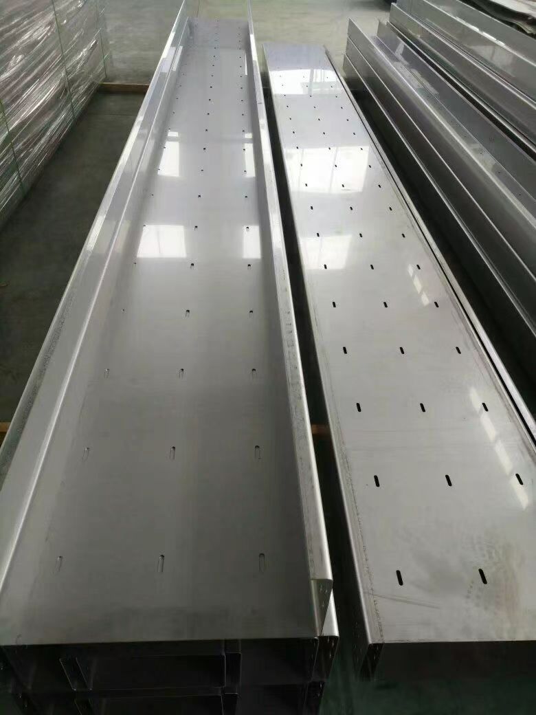 热浸锌电缆桥架